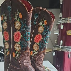 Macie Bean Floral Embroidered Brown Cowboy Boots